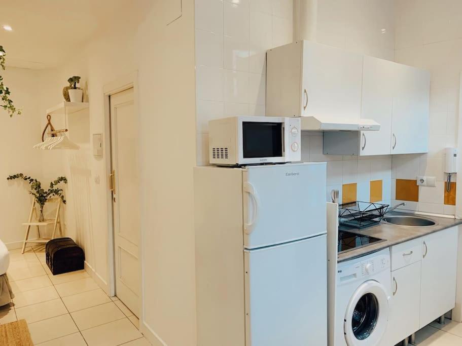 Apartamento Puerta Del Camino 6 Bilbao Bagian luar foto